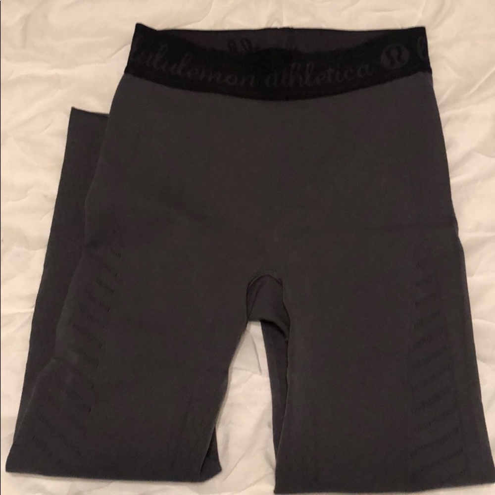 Lululemon laser cut grey crop leggings